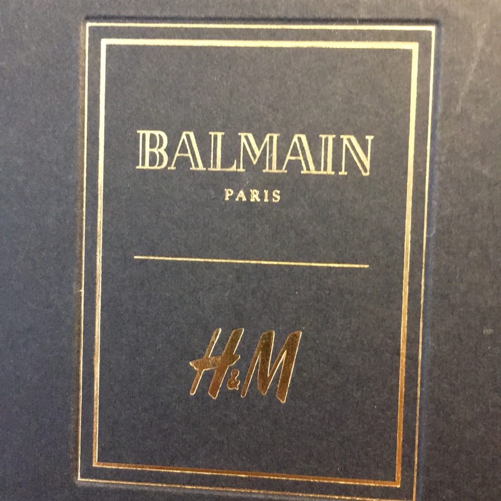 Amazing Balmain chandelier statement earrings! - Picture 7 of 8